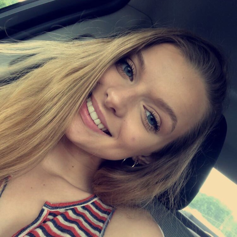 Meet your Posher, Baylee